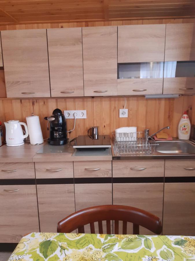 Matyas Apartman Tard Ngoại thất bức ảnh